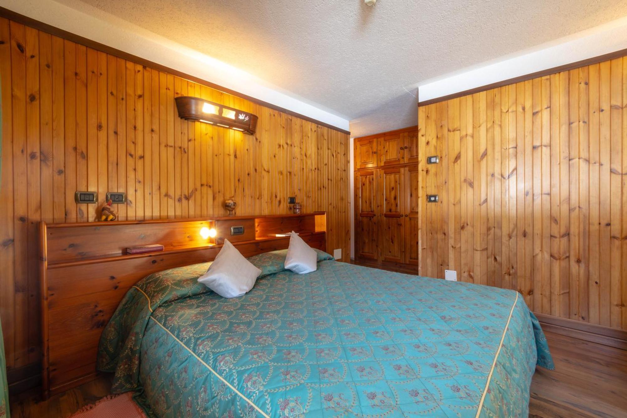 Hotel Bouton D'Or - Cogne Exterior foto